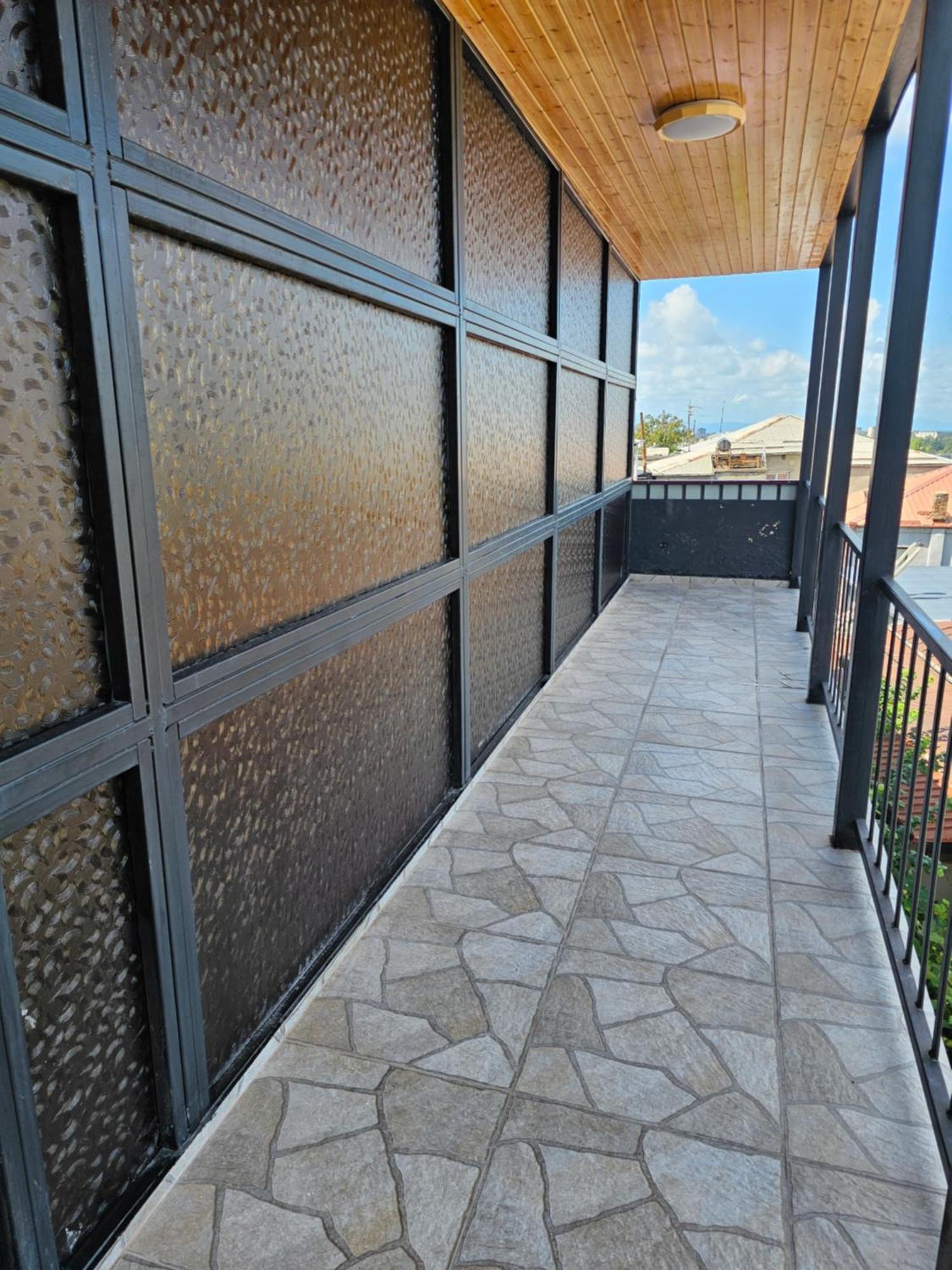 Guest House Amo Кутаиси Екстериор снимка